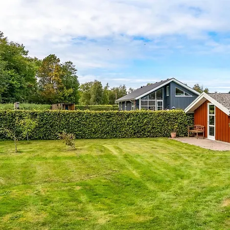 Holiday home Heilo - From The Sea By Interhome Storvorde